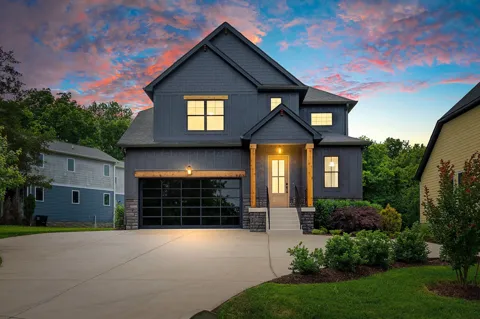 223 Liberty Ln