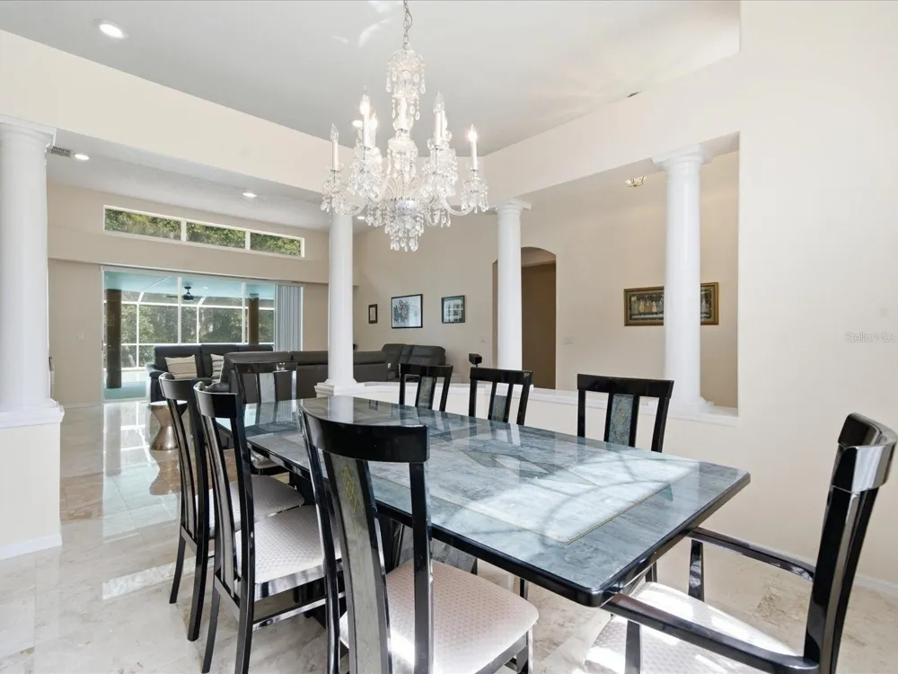 18621 AVENUE CAPRI Lutz, FL 33558