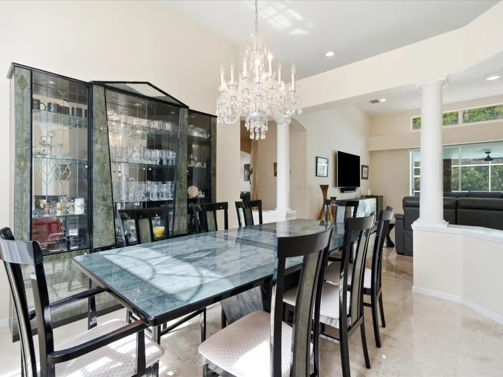 18621 AVENUE CAPRI Lutz, FL 33558