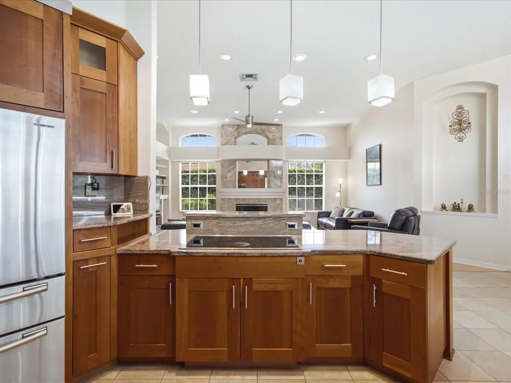 18621 AVENUE CAPRI Lutz, FL 33558