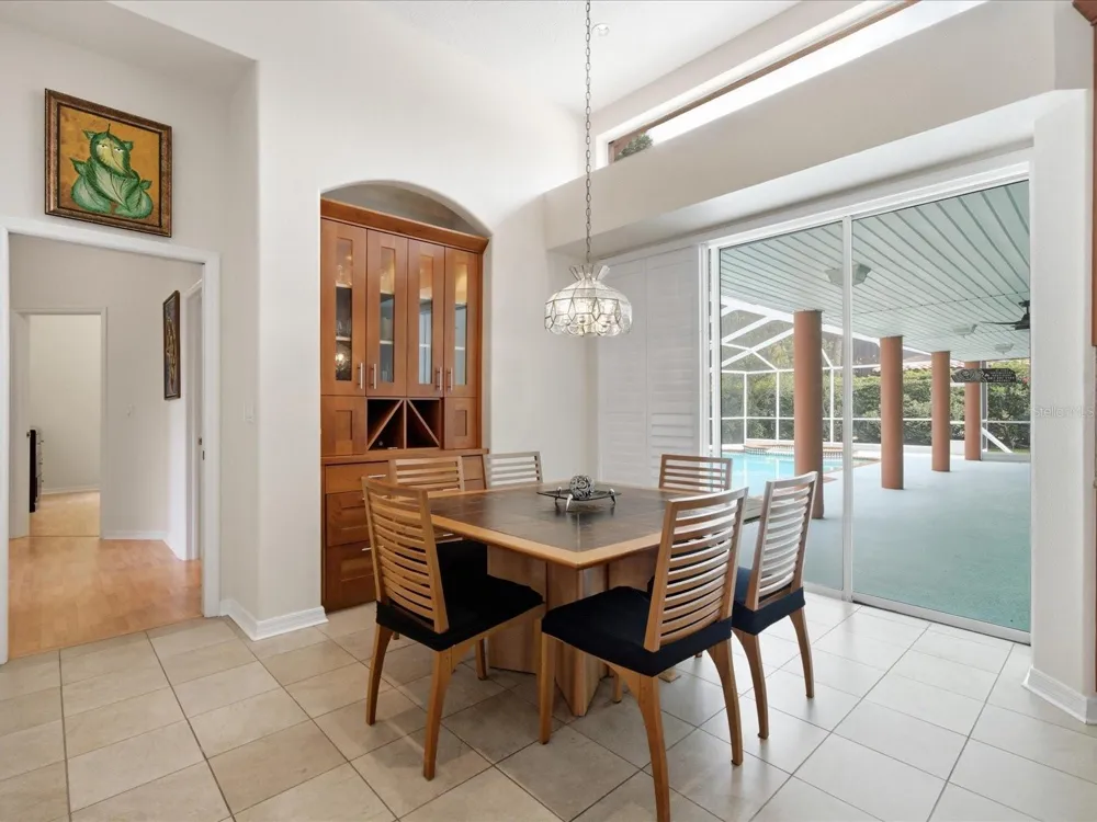 18621 AVENUE CAPRI Lutz, FL 33558