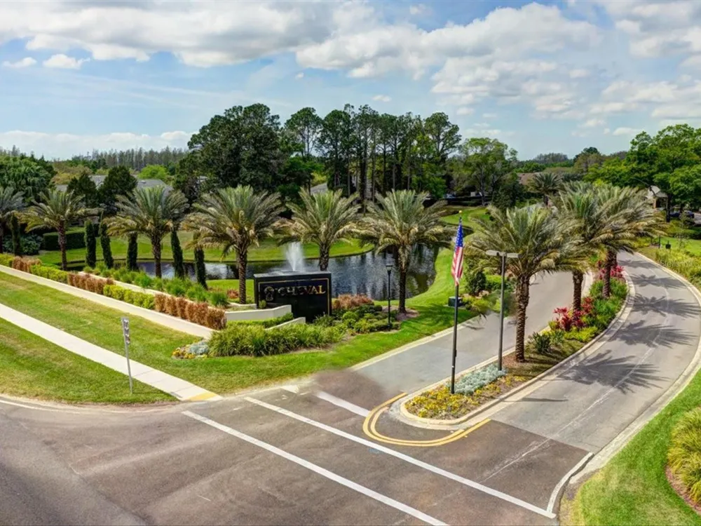 18621 AVENUE CAPRI Lutz, FL 33558