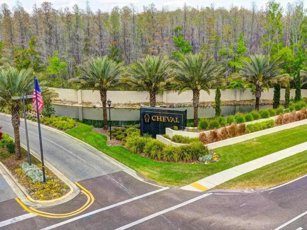 18621 AVENUE CAPRI Lutz, FL 33558