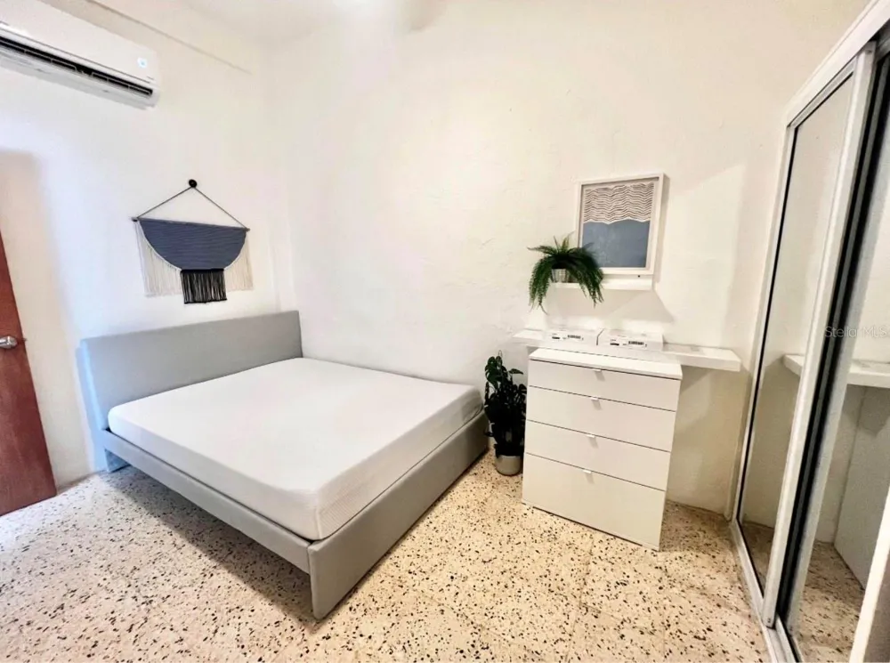 119 STA CECILIA San Juan, PR 00911