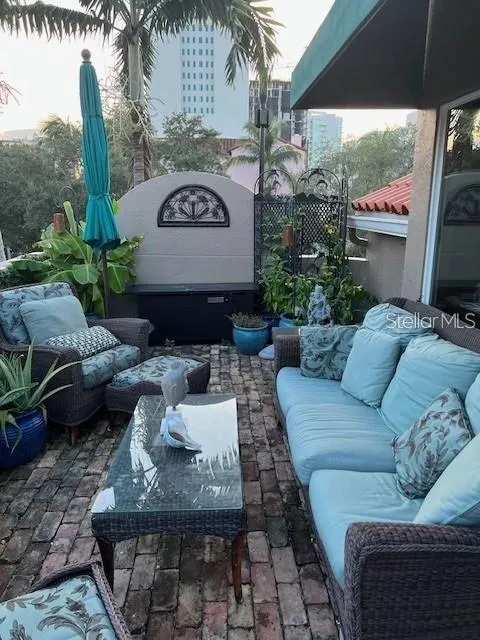 200 COCOANUT AVENUE #7 Sarasota, FL 34236