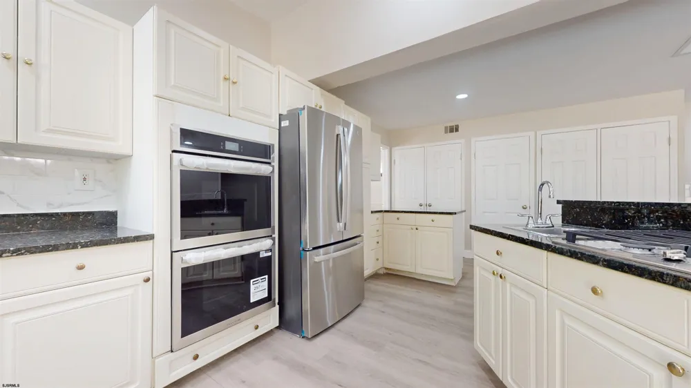 8 Ramble Pl Blackwood, NJ 08012