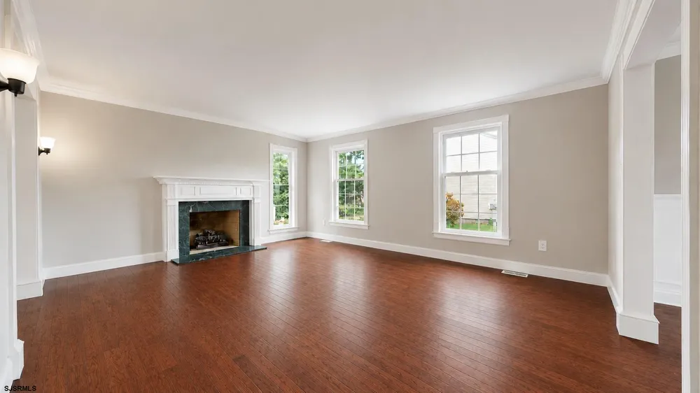 8 Ramble Pl Blackwood, NJ 08012
