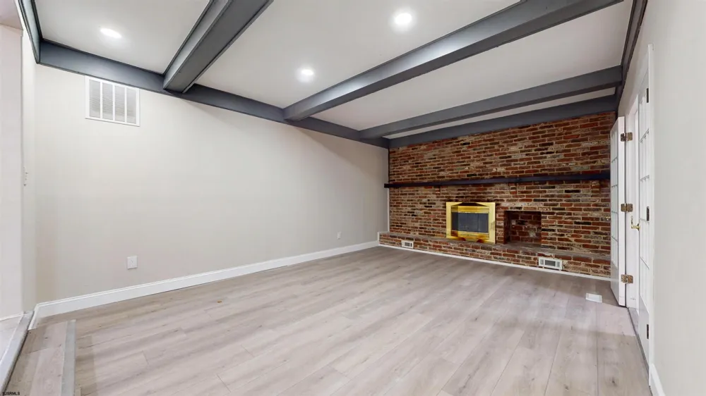 8 Ramble Pl Blackwood, NJ 08012
