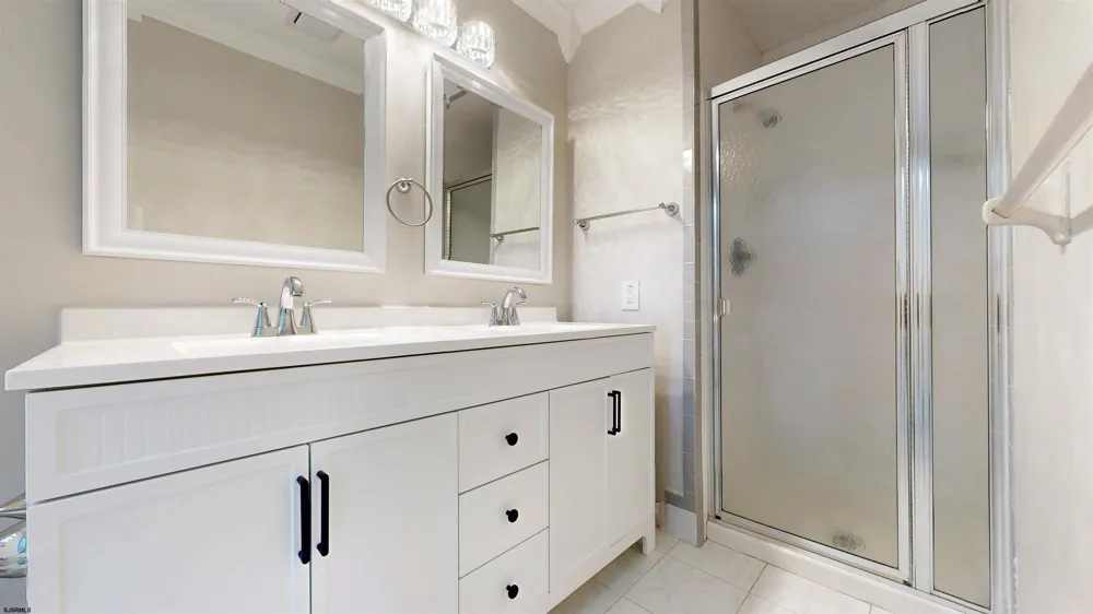 8 Ramble Pl Blackwood, NJ 08012