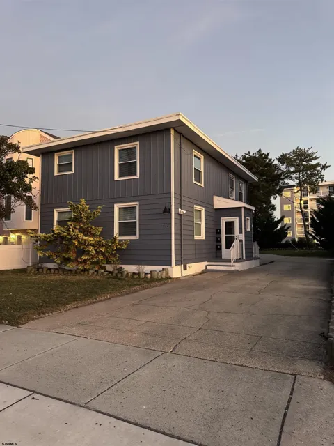 512 B W Brigantine Ave