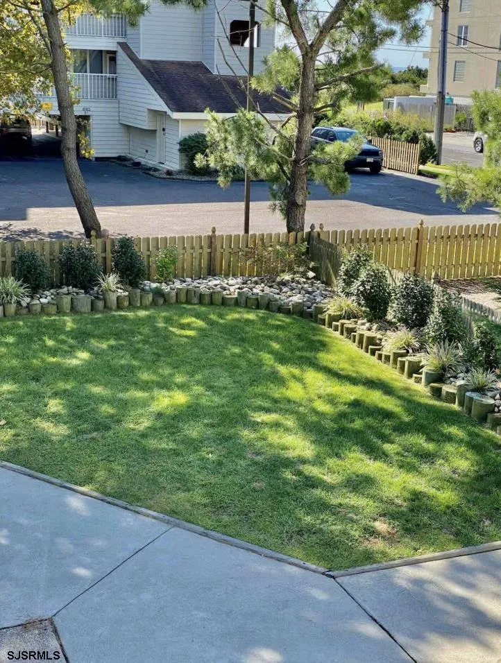 512 B W Brigantine Ave Brigantine, NJ 08203