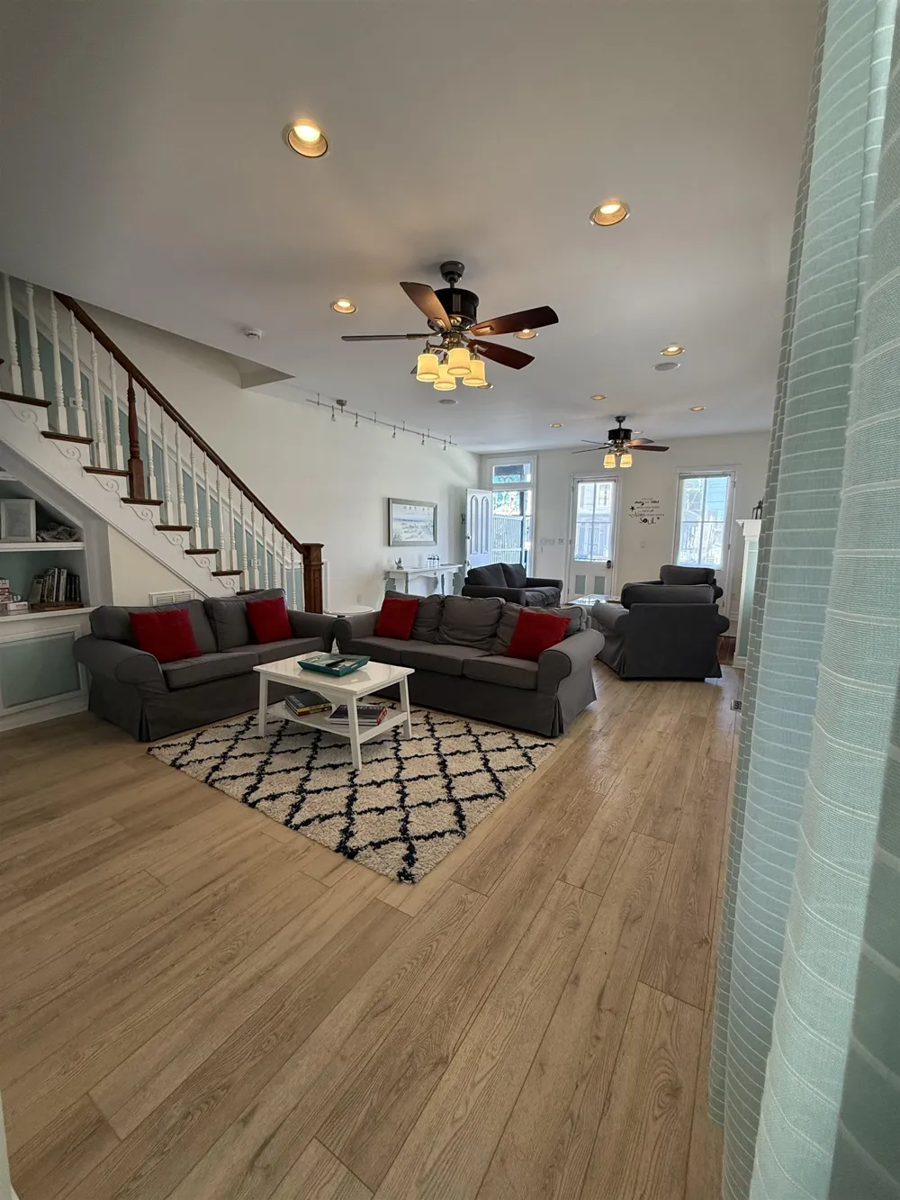 824 Stockton Avenue Cape May, NJ 08204