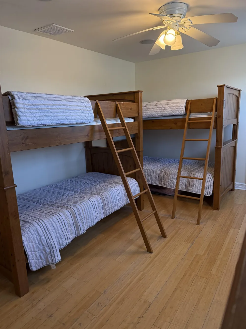 824 Stockton Avenue Cape May, NJ 08204