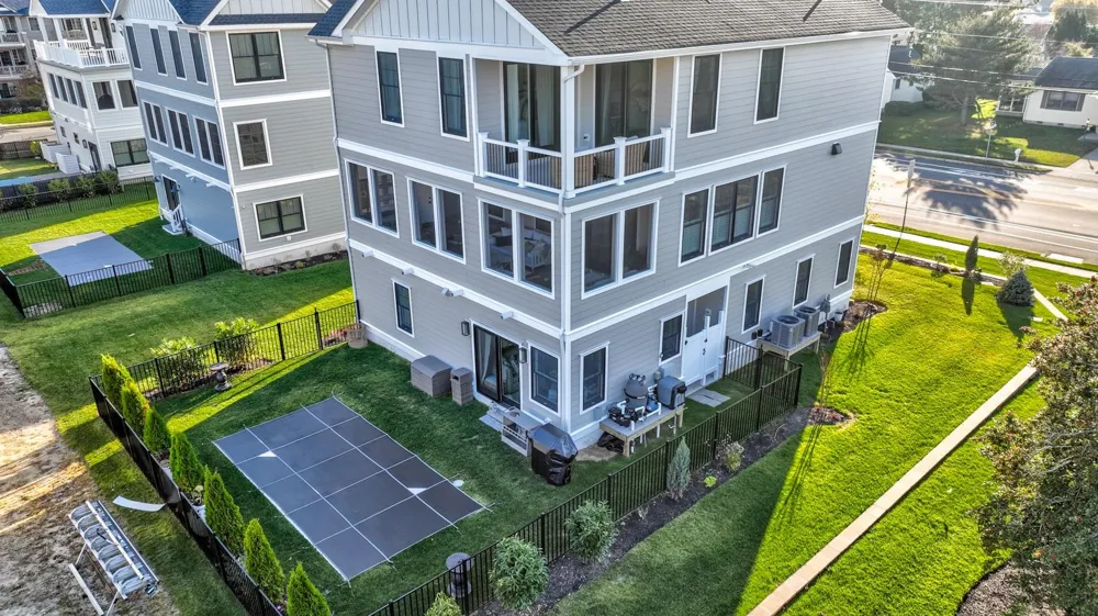 1105 Pittsburgh Avenue Cape May, NJ 08204