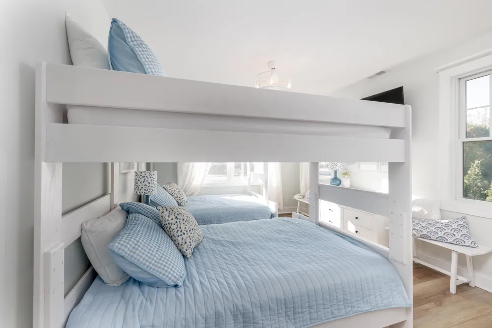 1105 Pittsburgh Avenue Cape May, NJ 08204