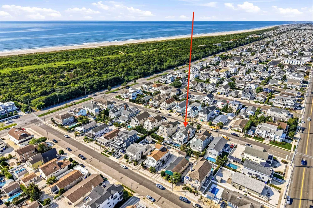 261 45th Street Avalon, NJ 08202