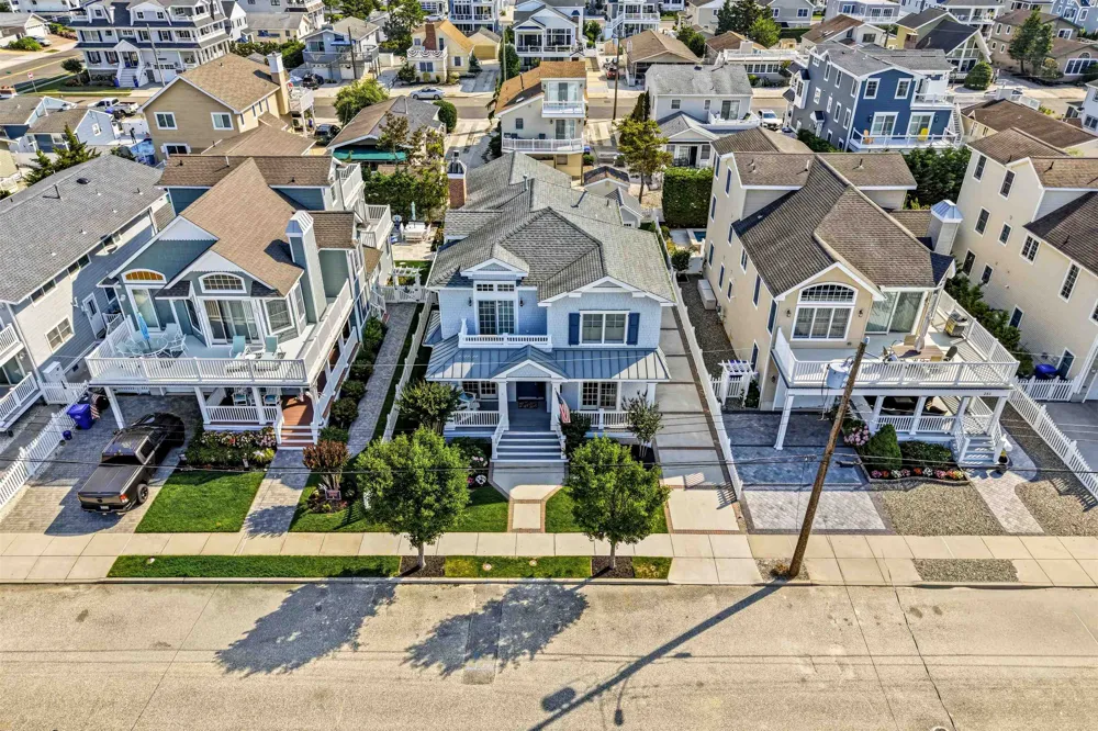 261 45th Street Avalon, NJ 08202