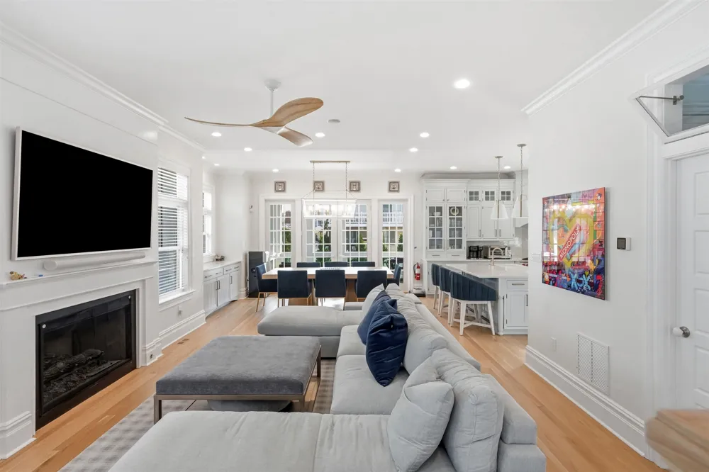 261 45th Street Avalon, NJ 08202
