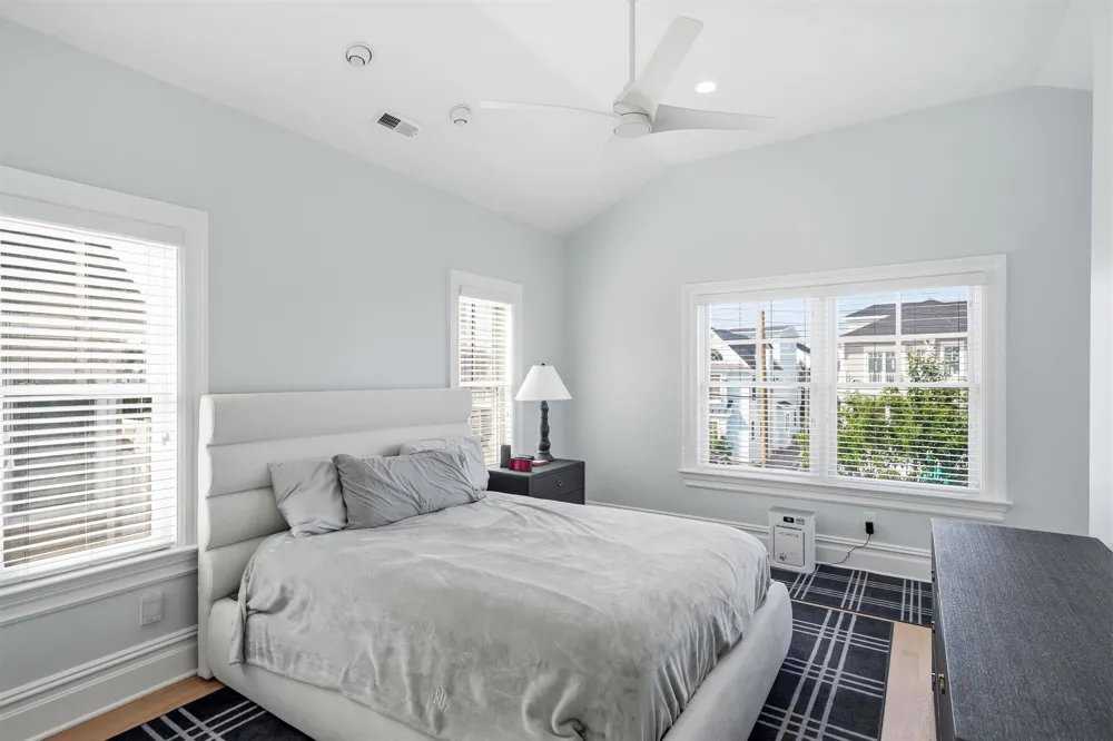 261 45th Street Avalon, NJ 08202