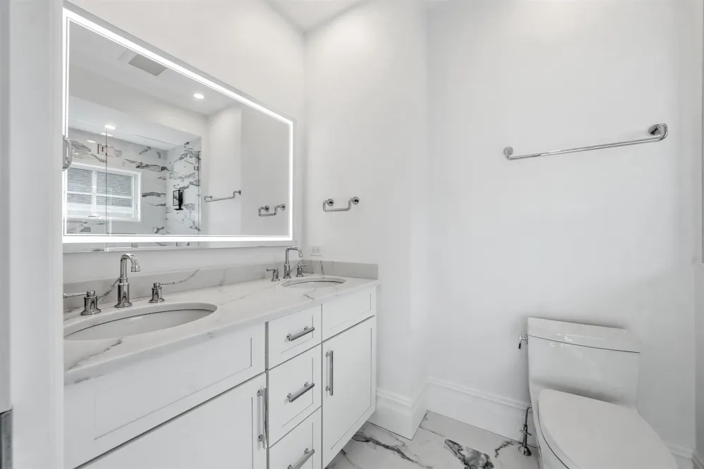 261 45th Street Avalon, NJ 08202