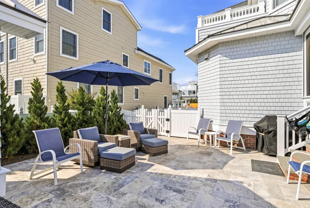 261 45th Street Avalon, NJ 08202