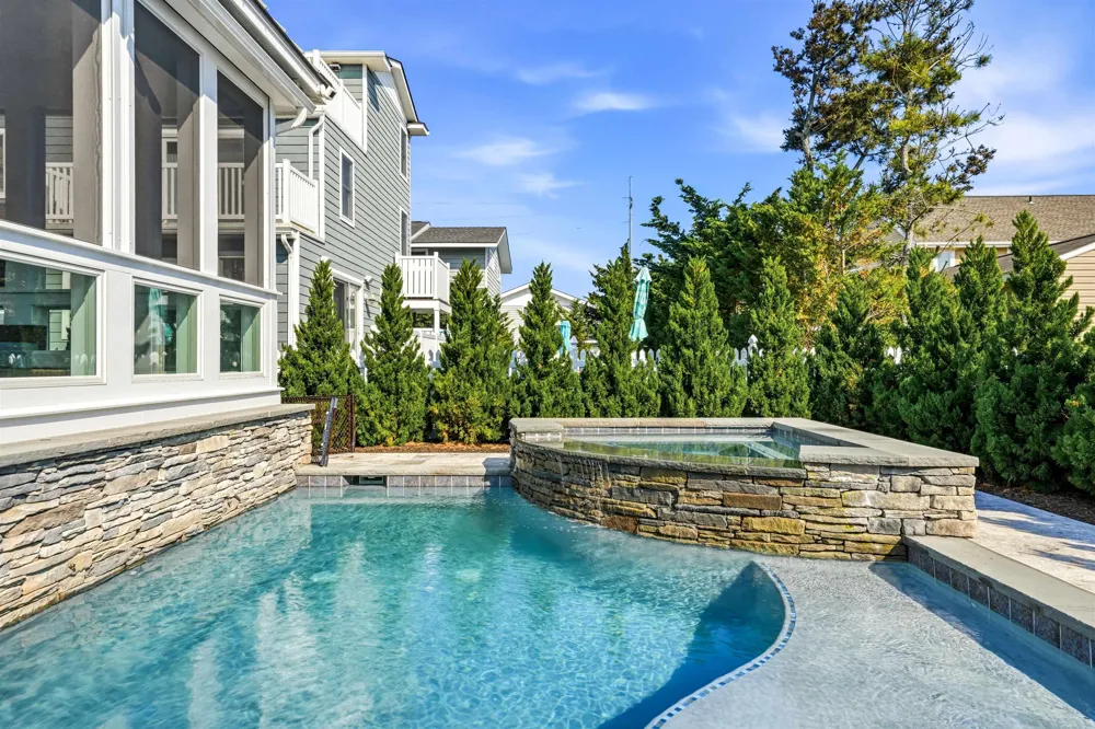 261 45th Street Avalon, NJ 08202