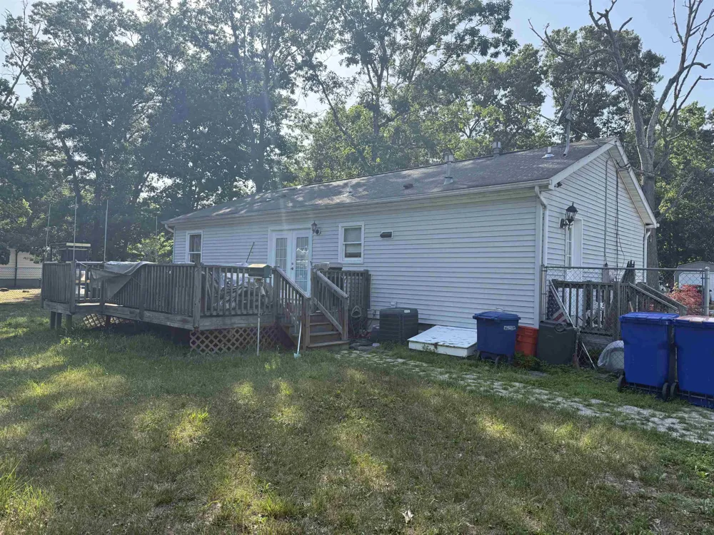 17 Willow Road Millville, NJ 08332