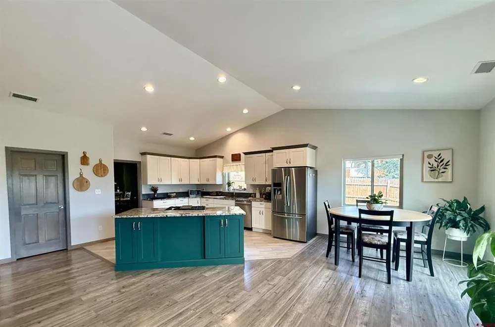 624 Dove Ranch Road Bayfield, CO 81122