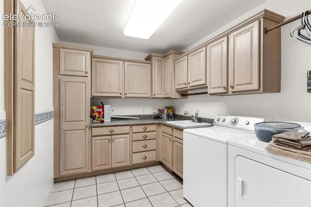 253 W Mangrum Drive Pueblo West, CO 81007