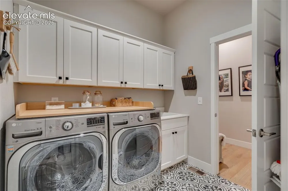 1005 Tree Bark Terrace Monument, CO 80132