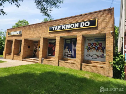 241 W union Avenue