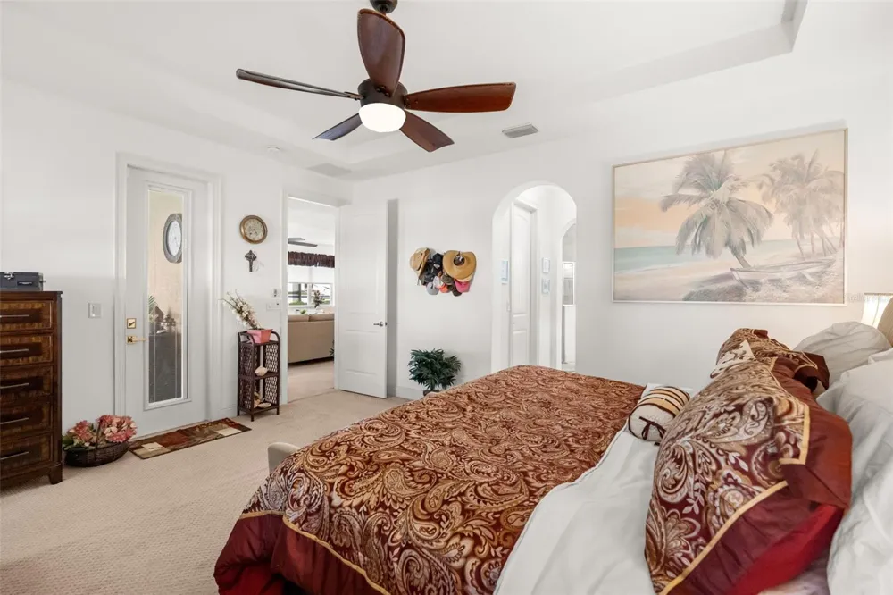 700 S FLORIDA AVENUE Howey In The Hills, FL 34737