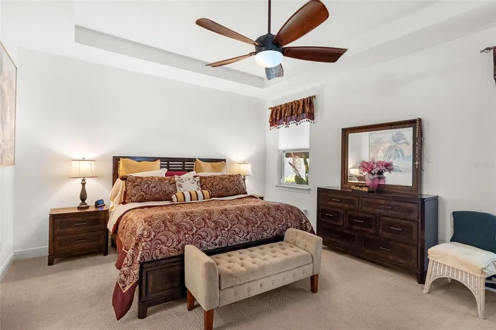 700 S FLORIDA AVENUE Howey In The Hills, FL 34737