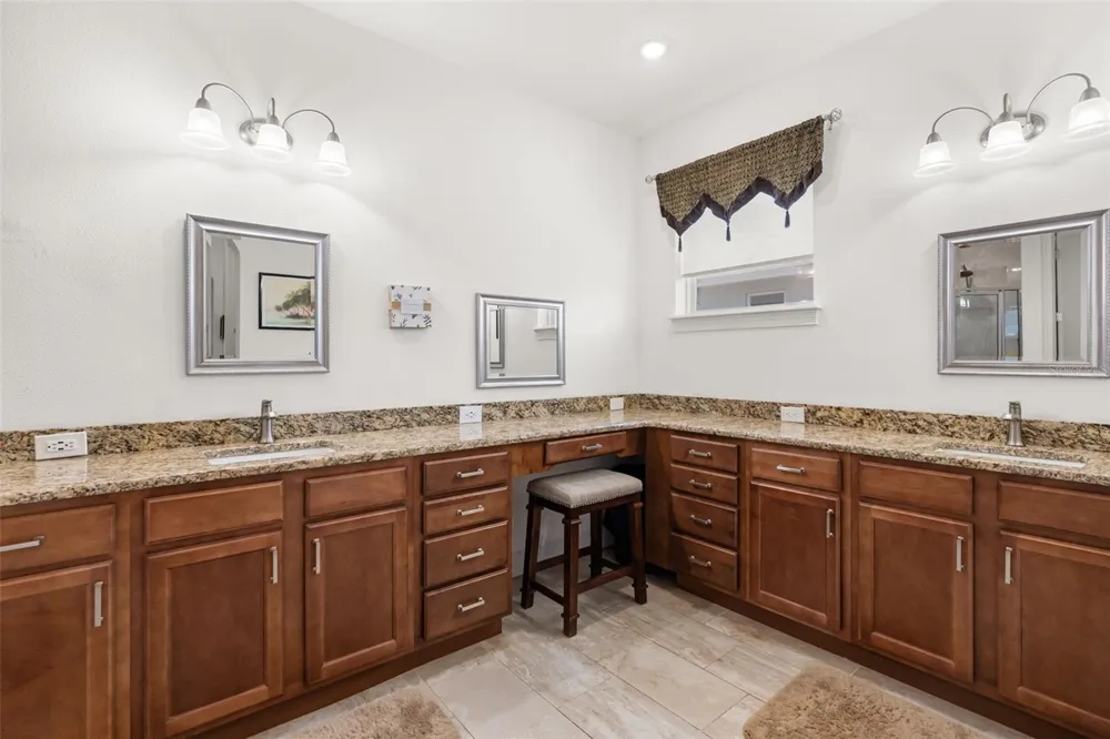 700 S FLORIDA AVENUE Howey In The Hills, FL 34737