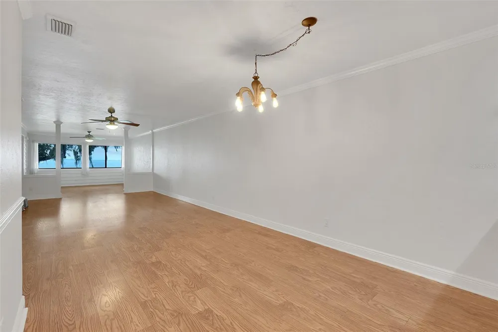 608 S MAIN AVENUE #35 Minneola, FL 34715
