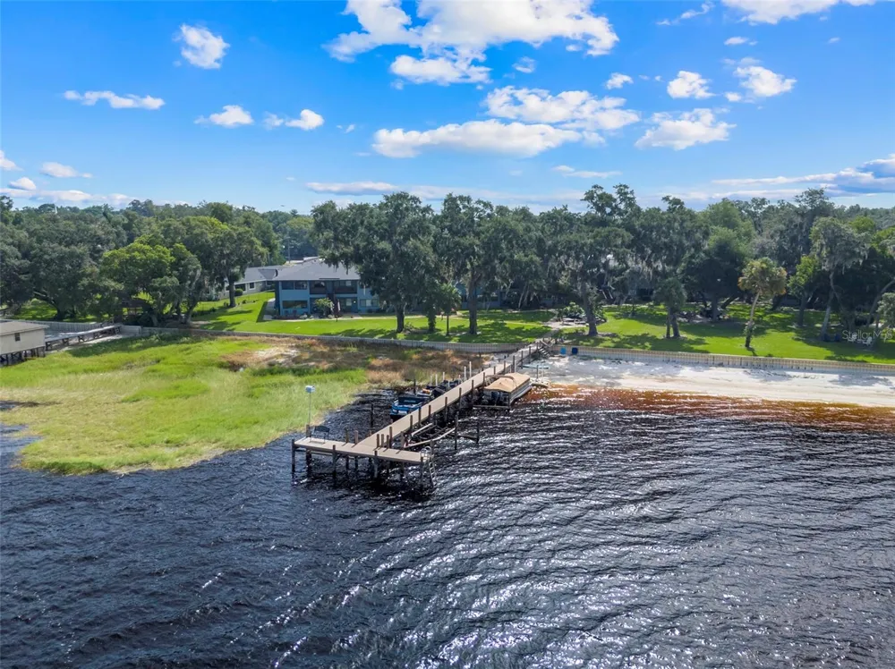 608 S MAIN AVENUE #35 Minneola, FL 34715