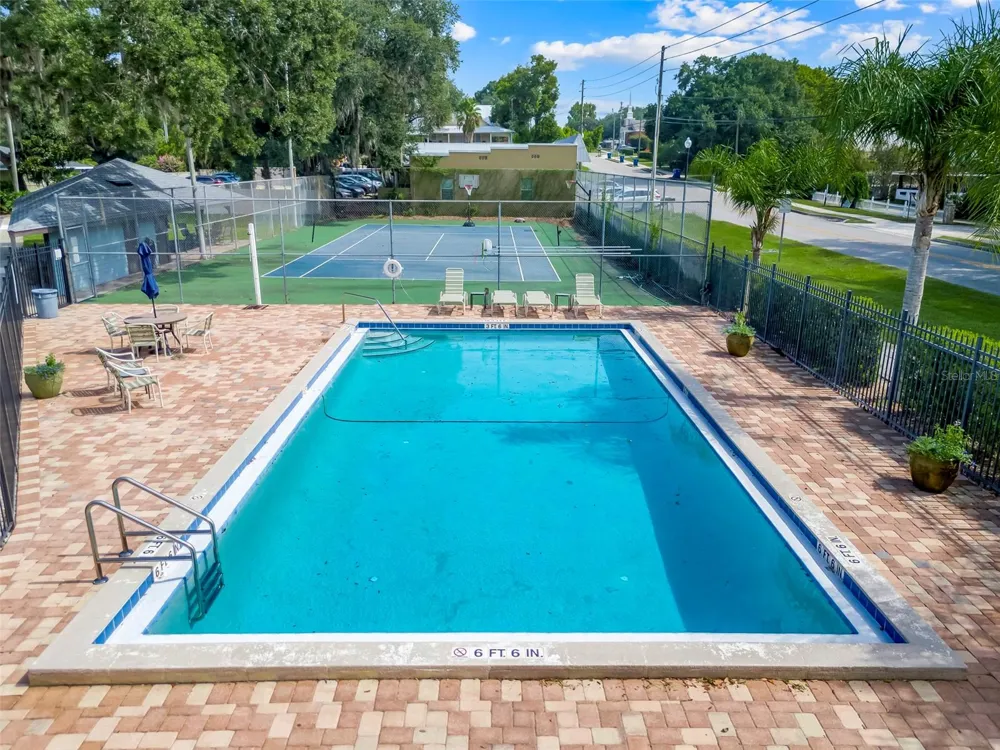 608 S MAIN AVENUE #35 Minneola, FL 34715