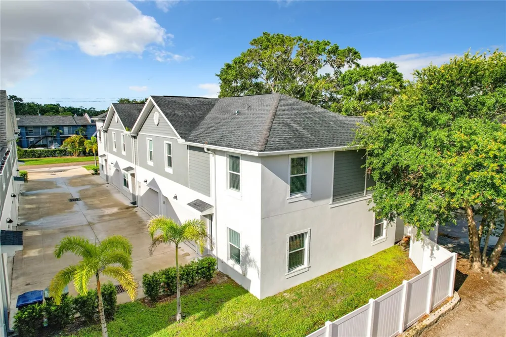 3715 W WISCONSIN AVENUE #6 Tampa, FL 33611