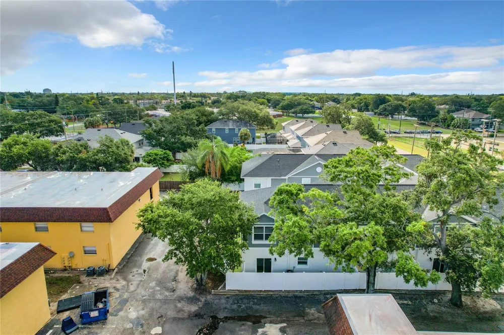 3715 W WISCONSIN AVENUE #6 Tampa, FL 33611