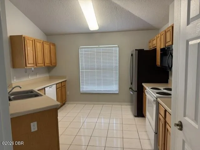 16 Fernmeadow Lane Ormond Beach, FL 32174