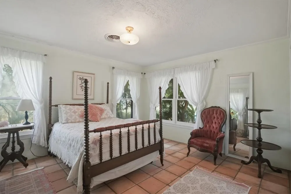 1447 Main Street Ingleside, TX 78362