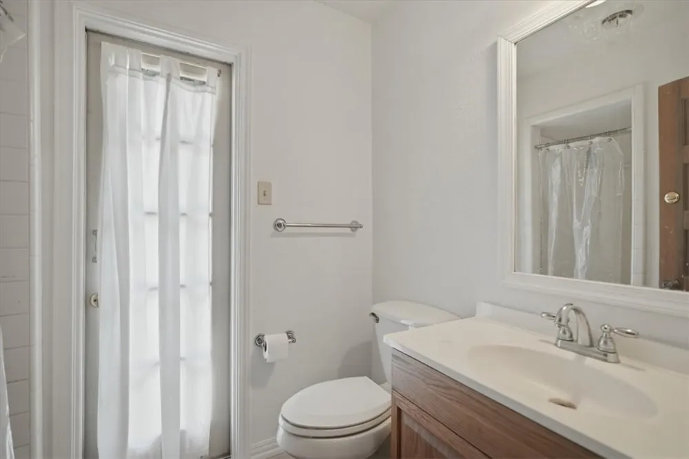1447 Main Street Ingleside, TX 78362