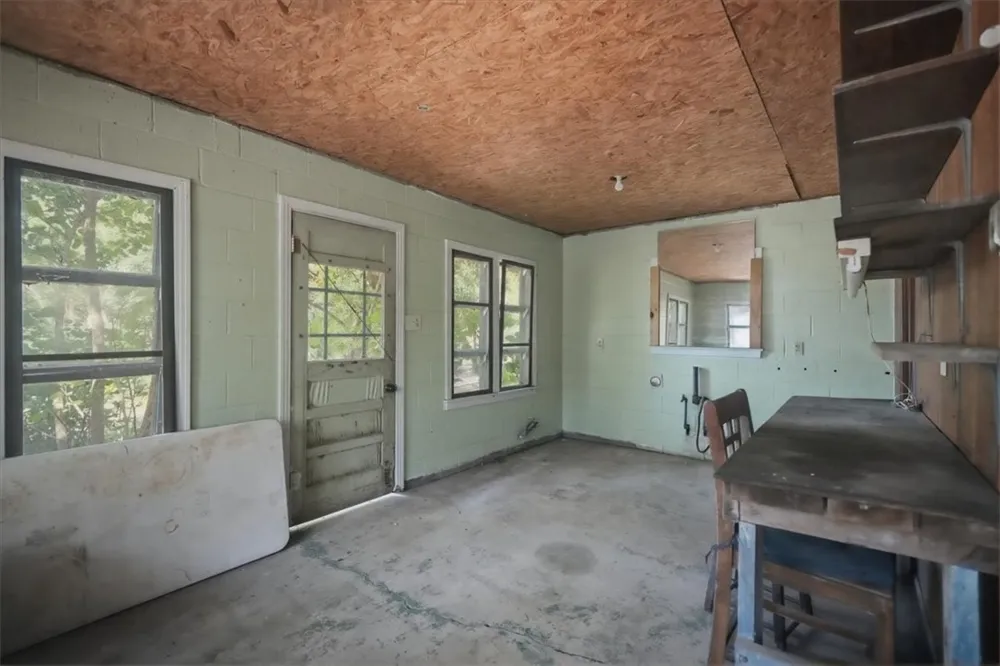 1447 Main Street Ingleside, TX 78362