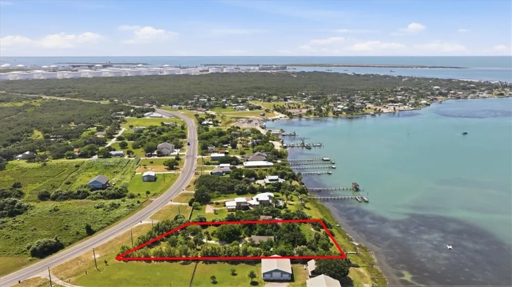 1447 Main Street Ingleside, TX 78362