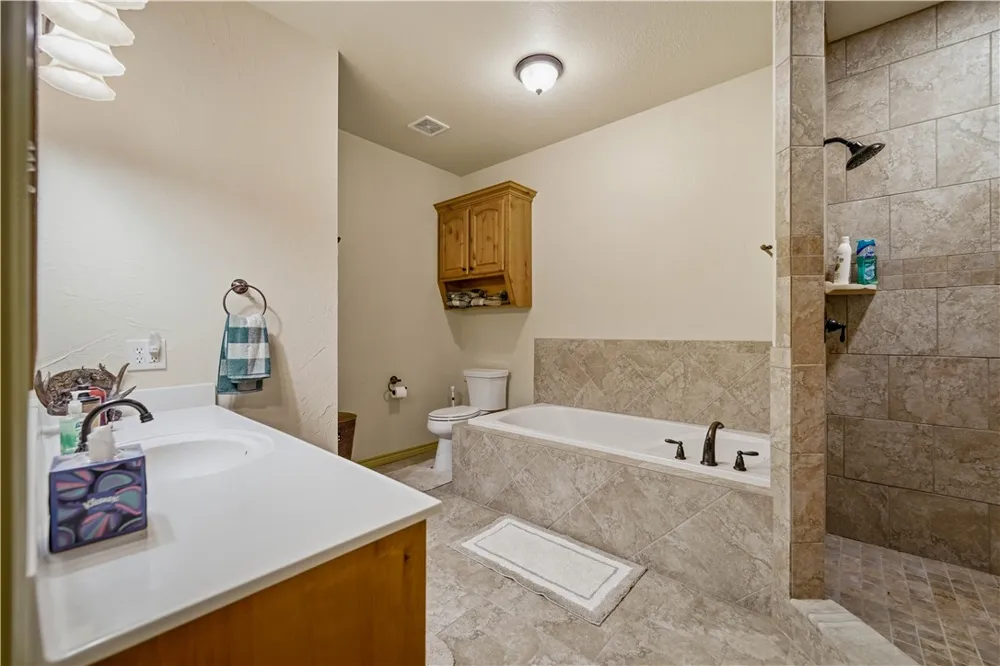 560 Fm 624 George West, TX 78022
