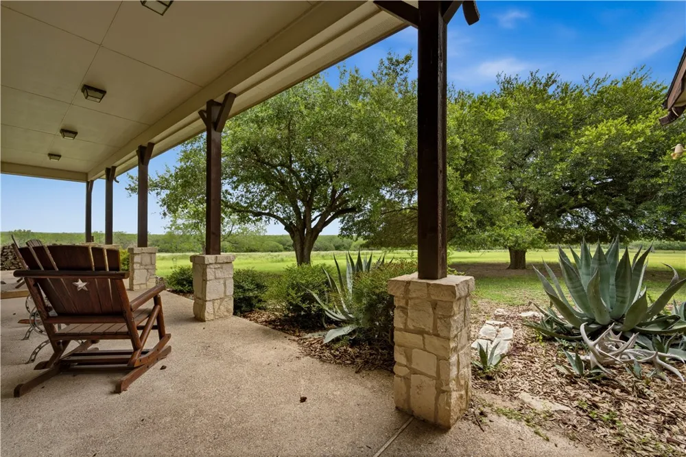 560 Fm 624 George West, TX 78022