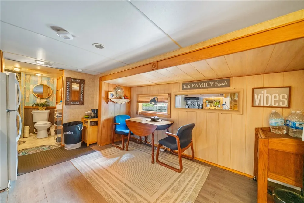 432 FM 3024 Mathis, TX 78368