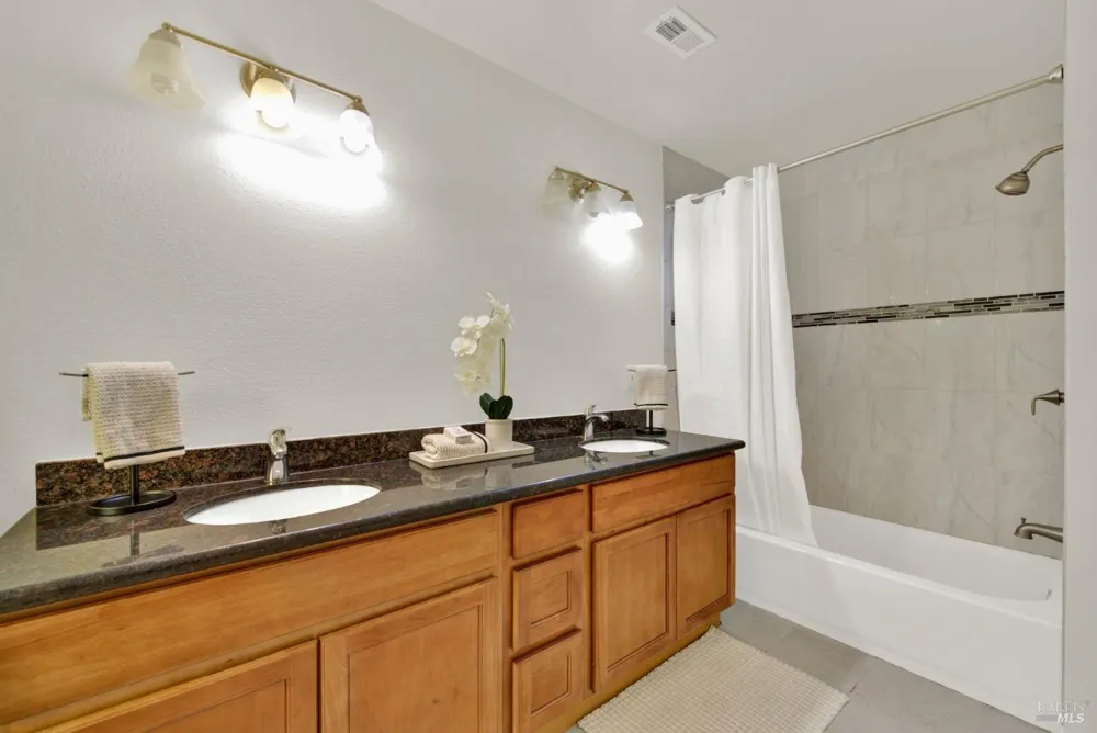 2819 Sundown Circle Fairfield, CA 94533