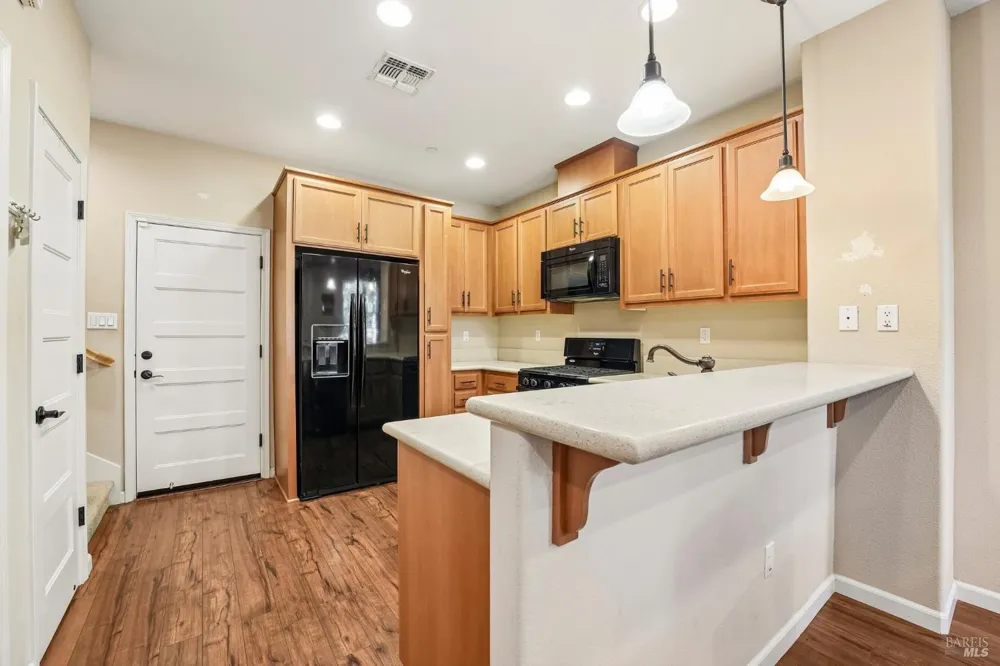 103 Arcangel Way San Pablo, CA 94806