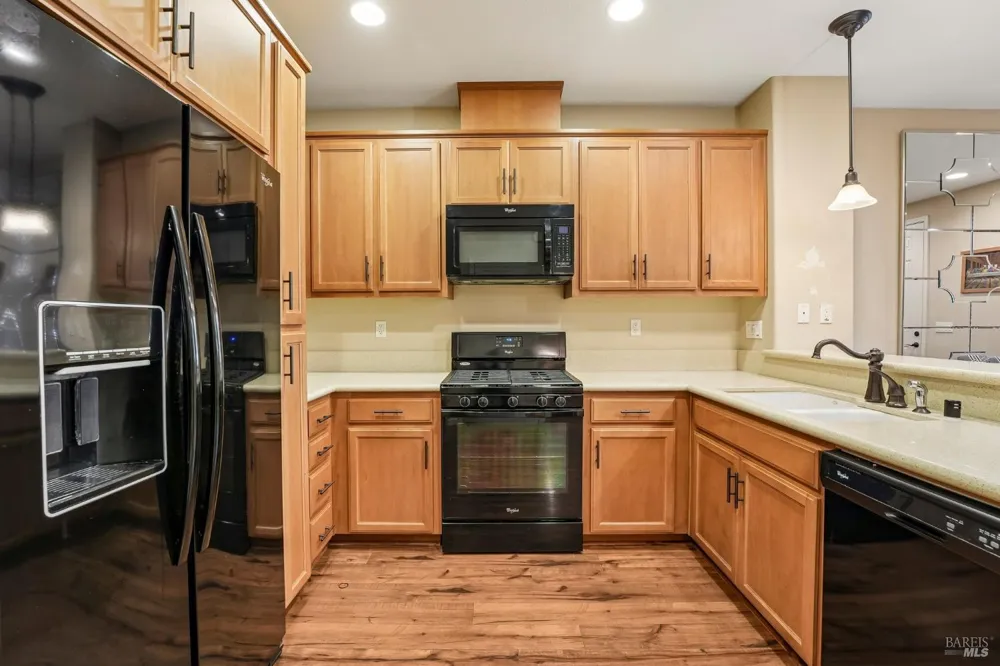 103 Arcangel Way San Pablo, CA 94806